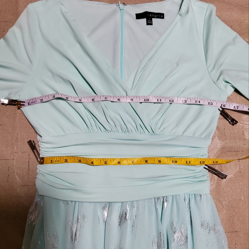 Sangria Stretch Mint Green Surplice Fit & Flare Dress Size 4 - Picture 6 of 10